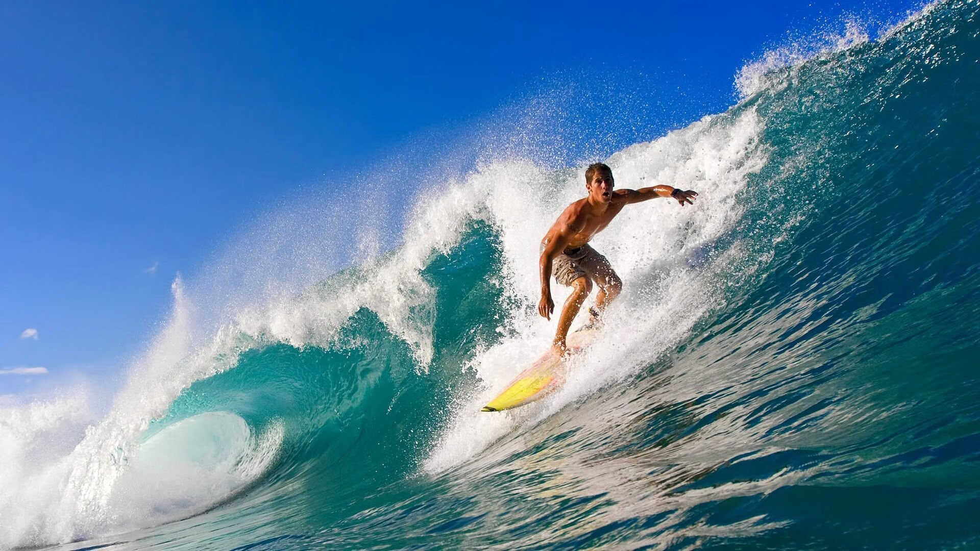 欧冠八强：那不勒斯与米兰内战平分秋色 意甲全面回暖