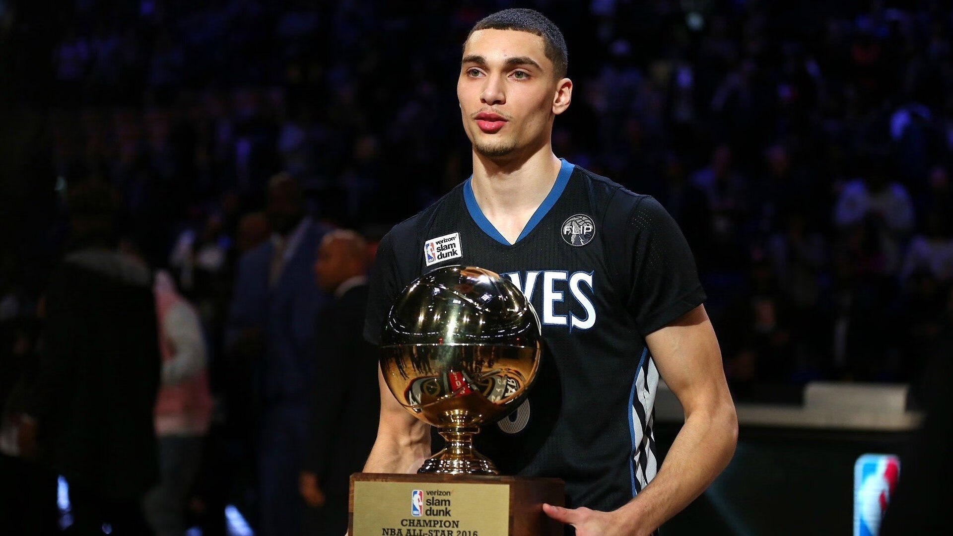 世界保龄球高校联赛赛季中期最佳球员与教练名单揭晓,保龄球世界锦标赛